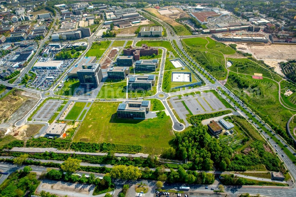 Aerial photograph Essen - The Krupp-Guertel is an urban project, at the Altendorfer street corner Berthold-Beitz-Boulevard in the district Westviertel in Essen in the state North Rhine-Westphalia. The new buildings of ThyssenKrupp Headquarters were erected on the largely untapped area of the former Kruppschen Gussstahlfabrik and are currently the headquarters of ThyssenKrupp AG