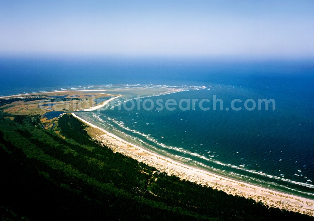 Aerial image Prerow - Coast of the Fischland-Darss-Zingst peninsula in Prerow in the state of Mecklenburg-Vorpommern. The peninsula is part of the National Park Vorpommersche Boddenlandschaft. The coast consists of dunes and sandy beaches which are located in front of the forest. The peninsula is located on the coast of the Baltic Sea between Rostock and Stralsund