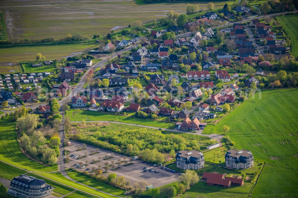 Aerial photograph Wurster Nordseeküste - Coastline with dike protection strips in Wremen in Wurster Nordseekueste in Lower Saxony