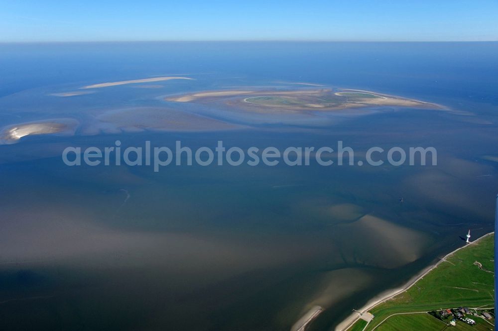 Hamburg from above - Coastline of the North Sea off the island of Neuwerk with the islands and Scharhoern Nigehoern in Hamburg