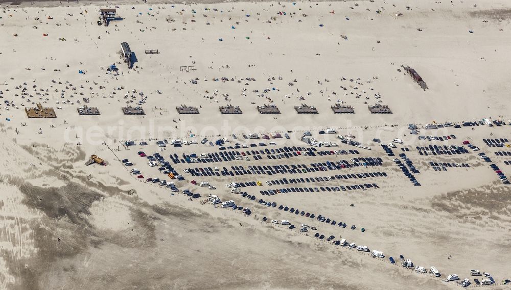 Aerial photograph Sankt Peter-Ording - Coastline on the sandy beach of Badestelle Ording Nord in the district Sankt Peter-Ording in Sankt Peter-Ording in the state Schleswig-Holstein