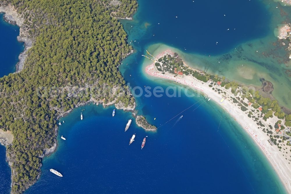 Aerial photograph Ölüdeniz - Coastline with the sandy beach of Oeluedeniz in Turkey