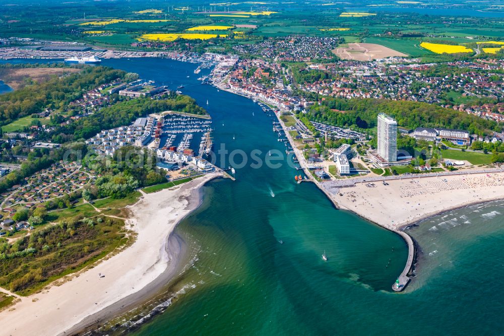 Lübeck from above - Coastline on the sandy beach of of Baltic Sea in Priwall in the state Schleswig-Holstein, Germany