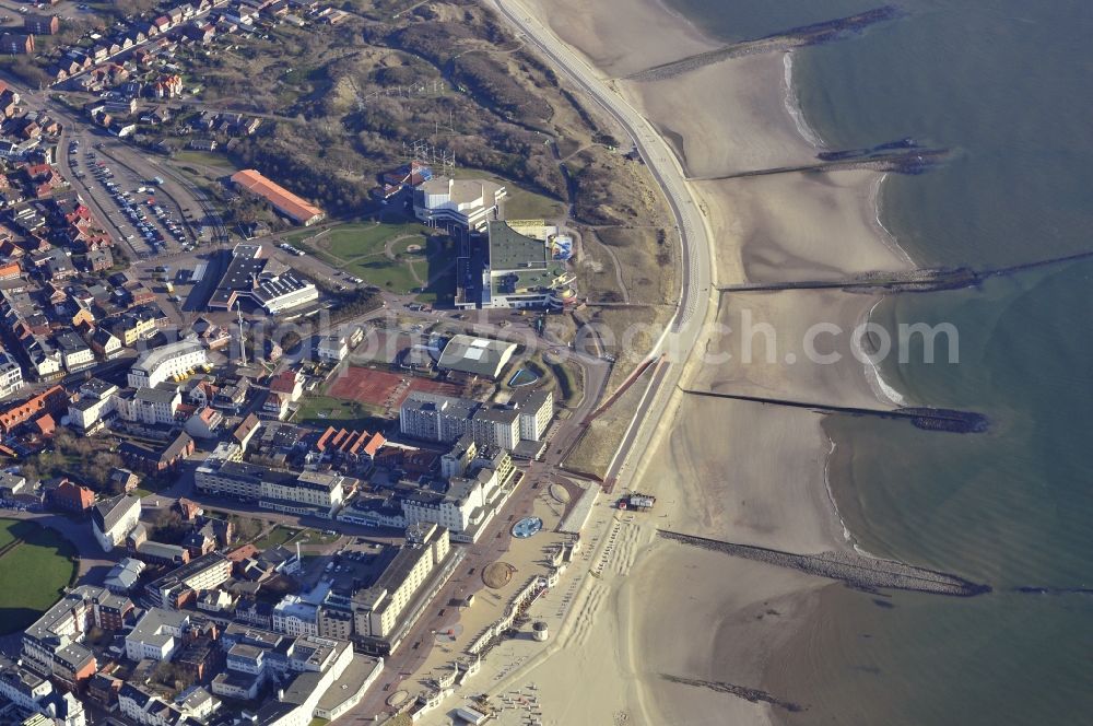 Aerial image Borkum - Coastline on the sandy beach of North Sea in Borkum in the state Lower Saxony