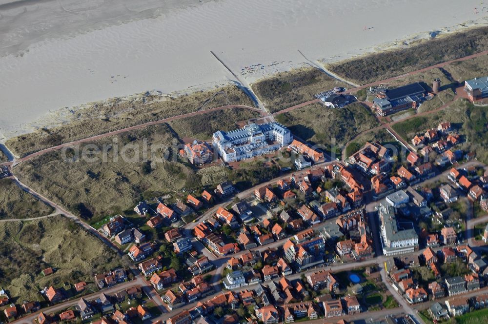 Aerial photograph Juist - Coastline on the sandy beach of North Sea in Juist in the state Lower Saxony