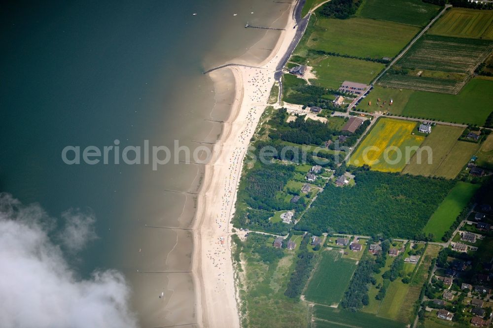 Utersum from the bird's eye view: Coastline on the sandy beach of North Sea in Utersum in the state Schleswig-Holstein