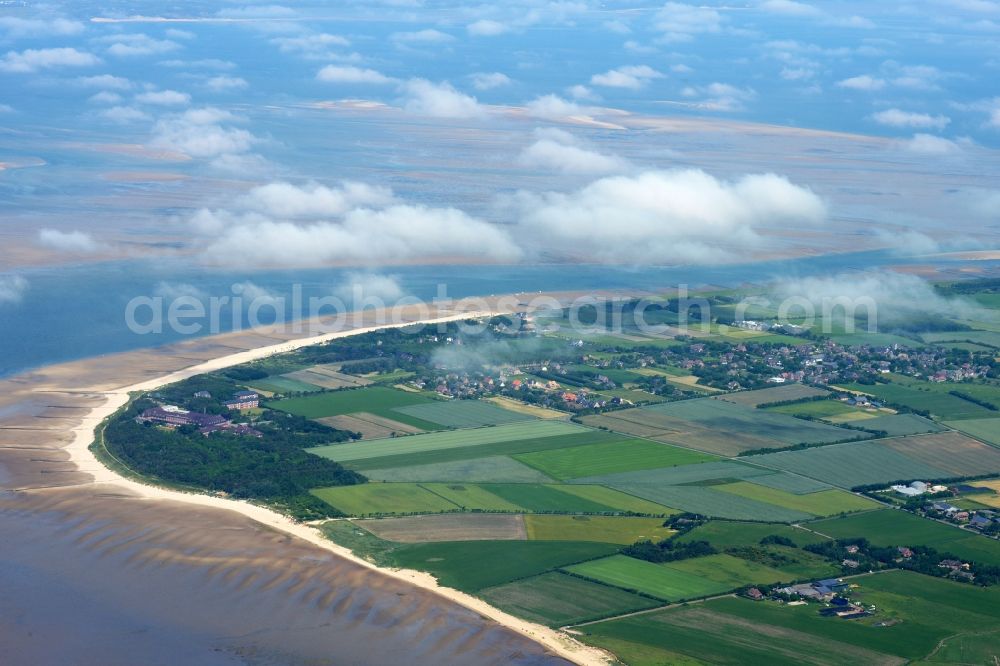 Aerial photograph Utersum - Coastline on the sandy beach of North Sea in Utersum in the state Schleswig-Holstein