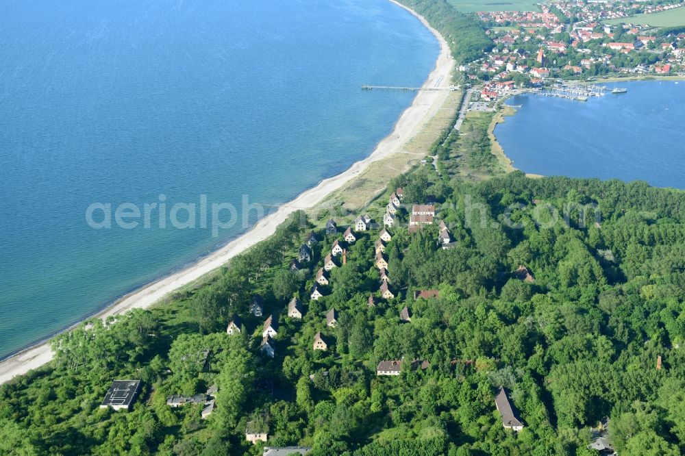 Aerial image Rerik - Coastline on the sandy beach of Baltic Sea in Rerik in the state Mecklenburg - Western Pomerania, Germany