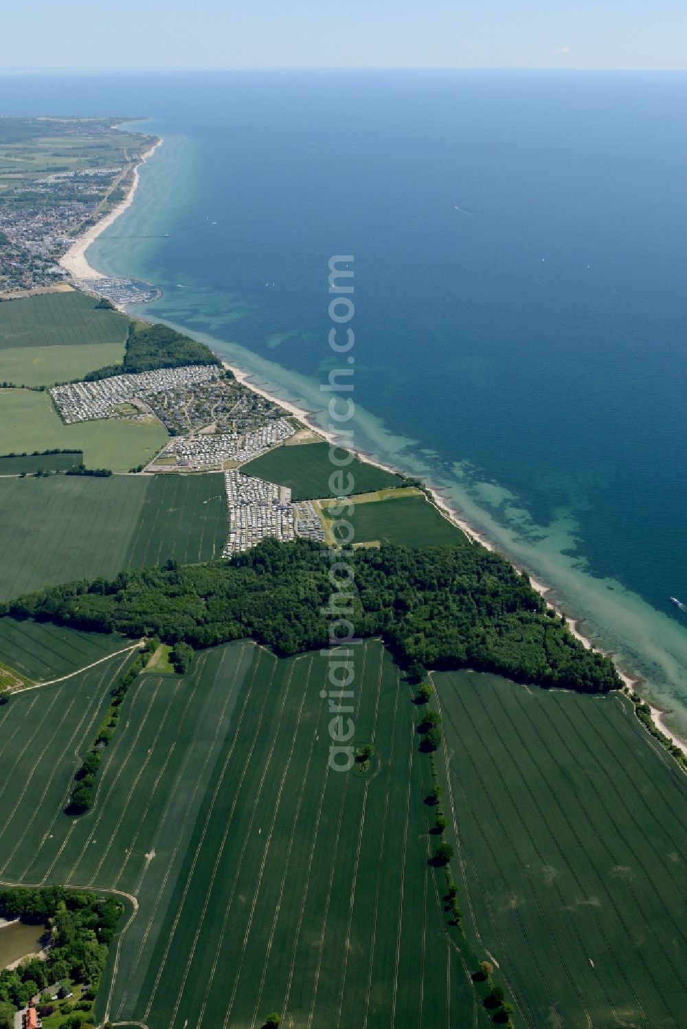 Schashagen from above - Coastline on the sandy beach of Ostsee in Schashagen in the state Schleswig-Holstein