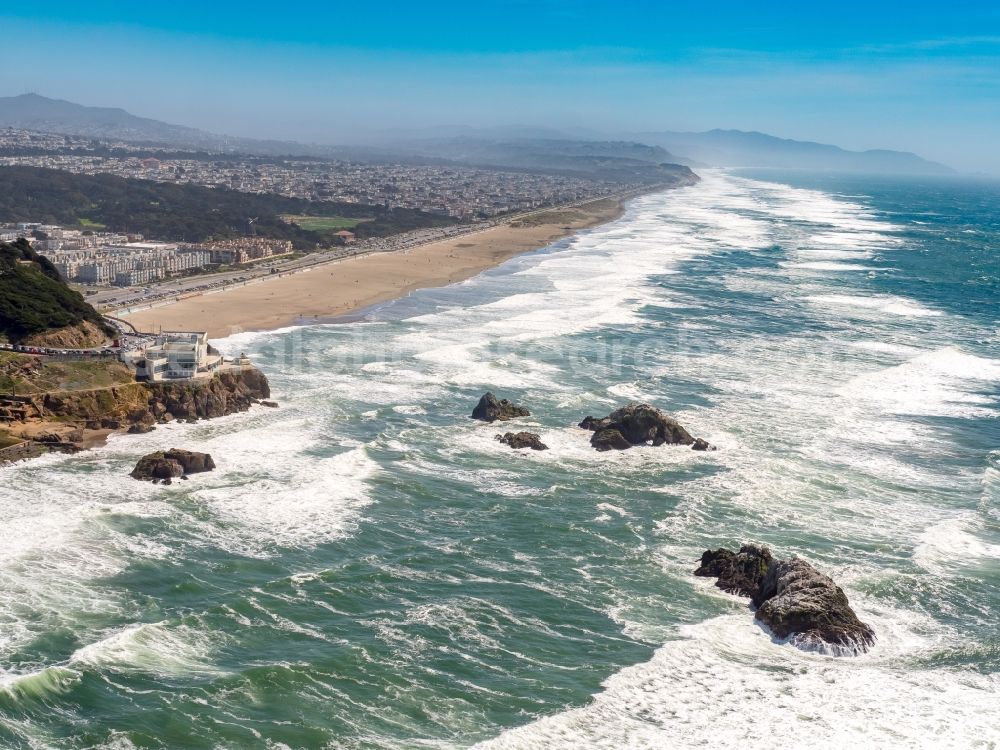 San Francisco from the bird's eye view: Coastline at the rocky cliffs of South Bay in San Francisco in California, USA