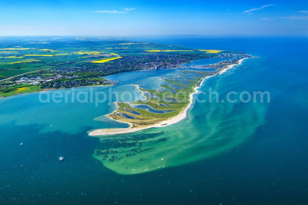 Heiligenhafen from above - Coastal area of the peninsula Graswarder-Heilgenhafen with a few single- family houses at the beach in Grossenbrode in the state Schleswig-Holstein