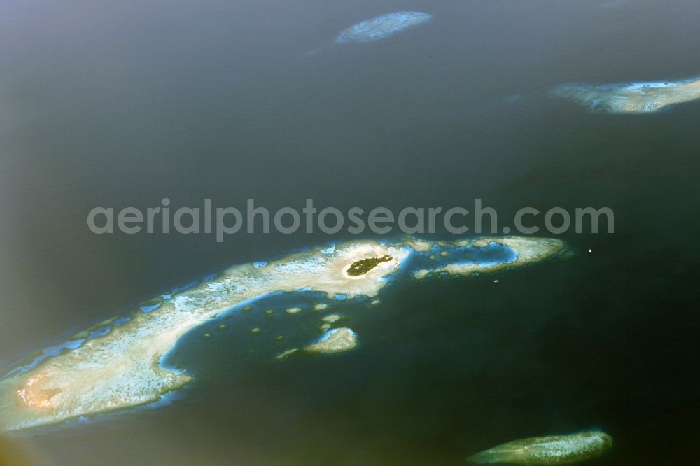 Dharanboodhoo from above - Coastal Indian Ocean - island in Dhahran Boodhoo in Central Province, Maldives