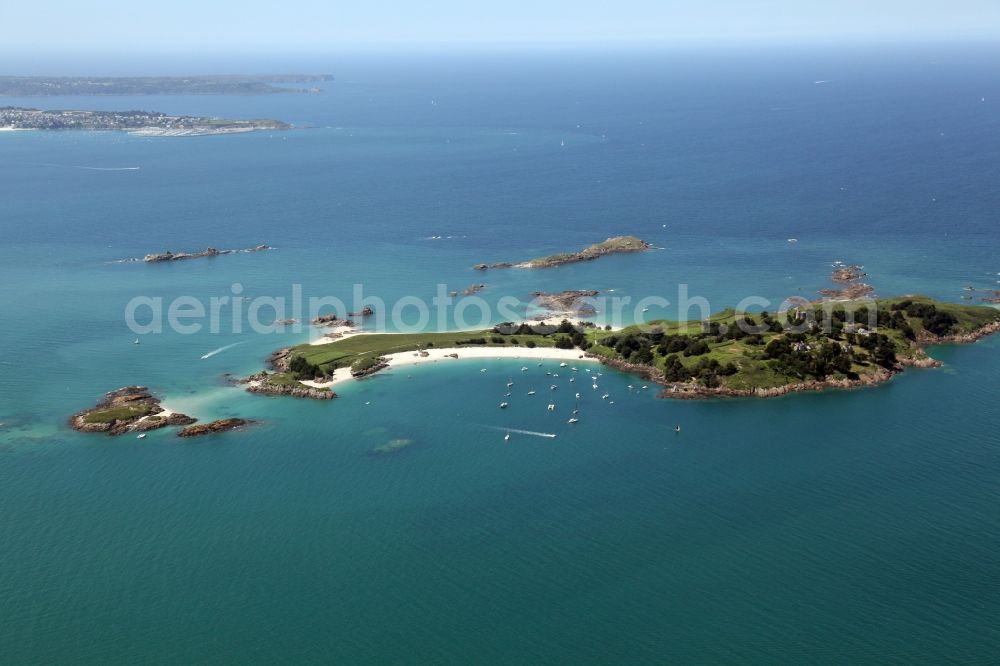 Saint-Jacut-de-la-Mer from above - Coastal area of the L'archipel of Ebihens - Island in Saint-Jacut-de-la-Mer in Brittany, France