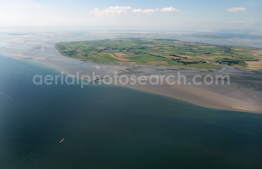 Aerial photograph Pellworm - Coastal area of the Pellworm - Island in Pellworm in the state Schleswig-Holstein