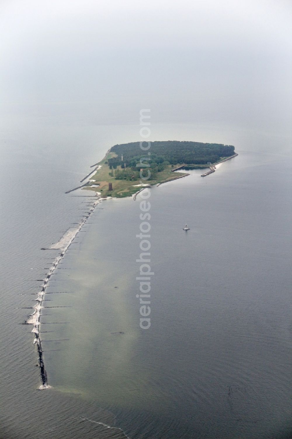 Aerial photograph Kröslin - Coastal area of the Island Ruden in Kroeslin in the state Mecklenburg - Western Pomerania, Germany