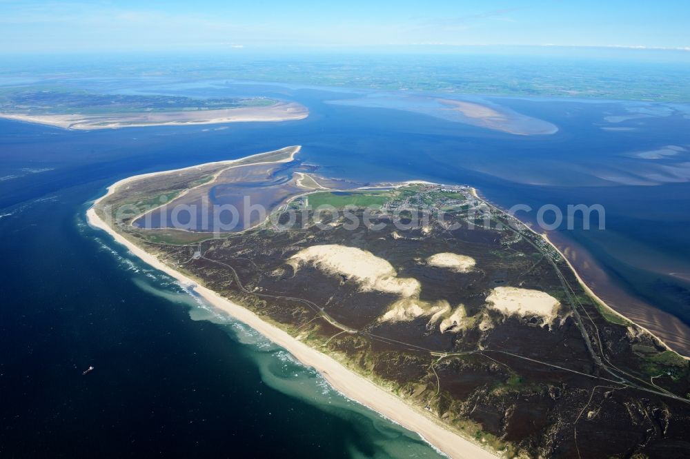 Aerial photograph List - Coastal area of the Insel Sylt on North - Island in List in the state Schleswig-Holstein