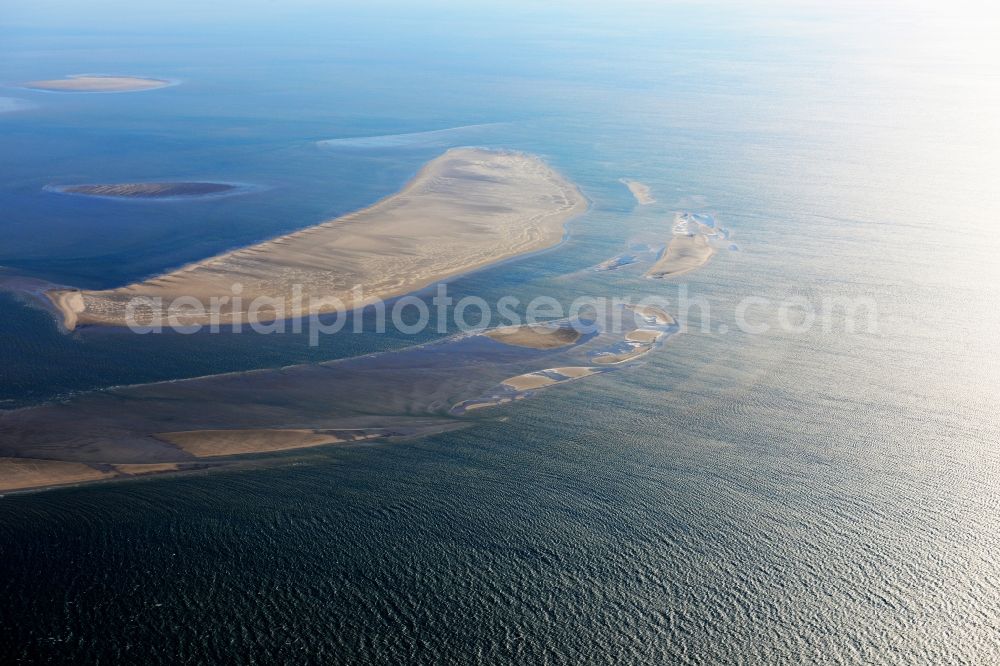 Nigehörn from above - North Sea coastal region of the conservation reserve and bird sanctuary - island in Nigehoern in state of Hamburg