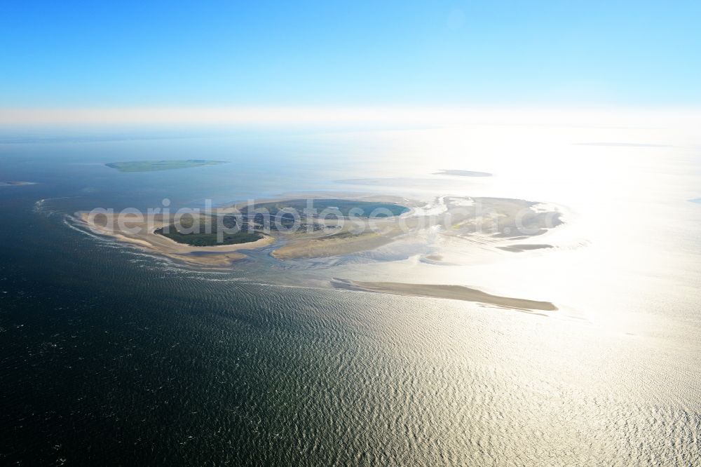 Nigehörn from above - North Sea coastal region of the conservation reserve and bird sanctuary - island in Nigehoern in state of Hamburg