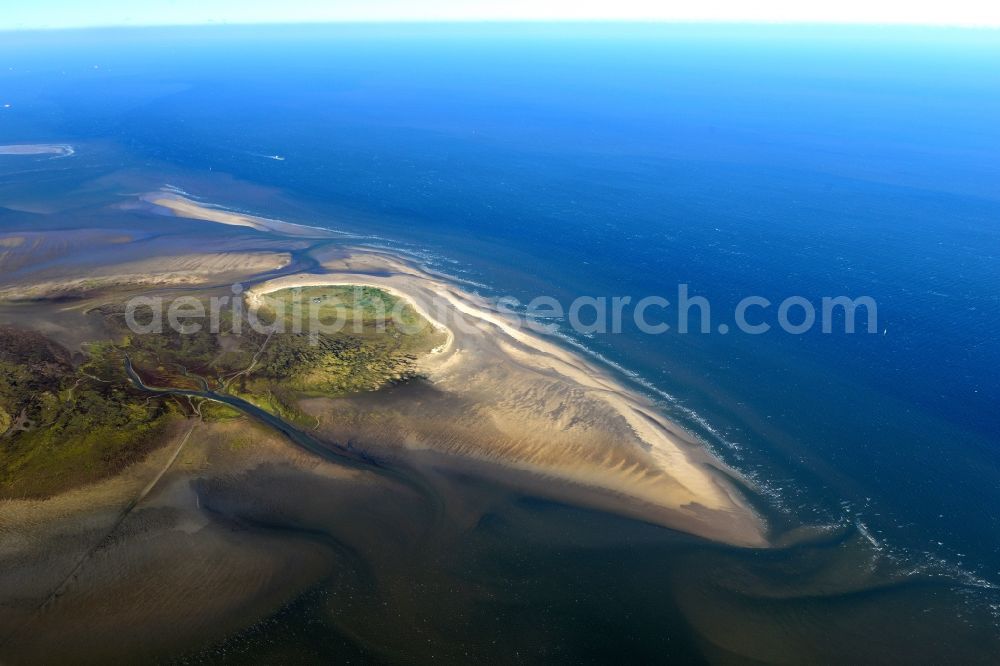 Nigehörn from above - North Sea coastal region of the conservation reserve and bird sanctuary - island in Nigehoern in state of Hamburg