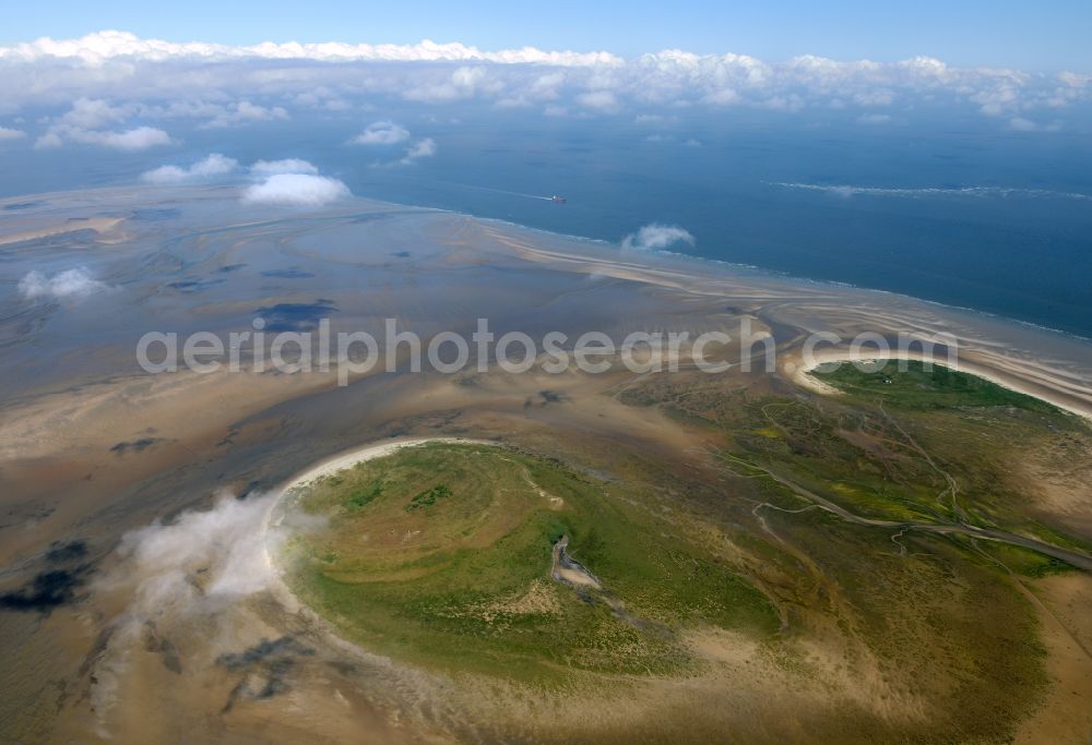 Aerial image Nigehörn - North Sea coastal region of the conservation reserve and bird sanctuary - island in Nigehoern in state of Hamburg