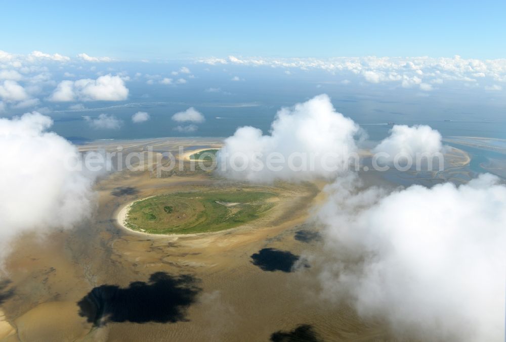 Nigehörn from above - North Sea coastal region of the conservation reserve and bird sanctuary - island in Nigehoern in state of Hamburg