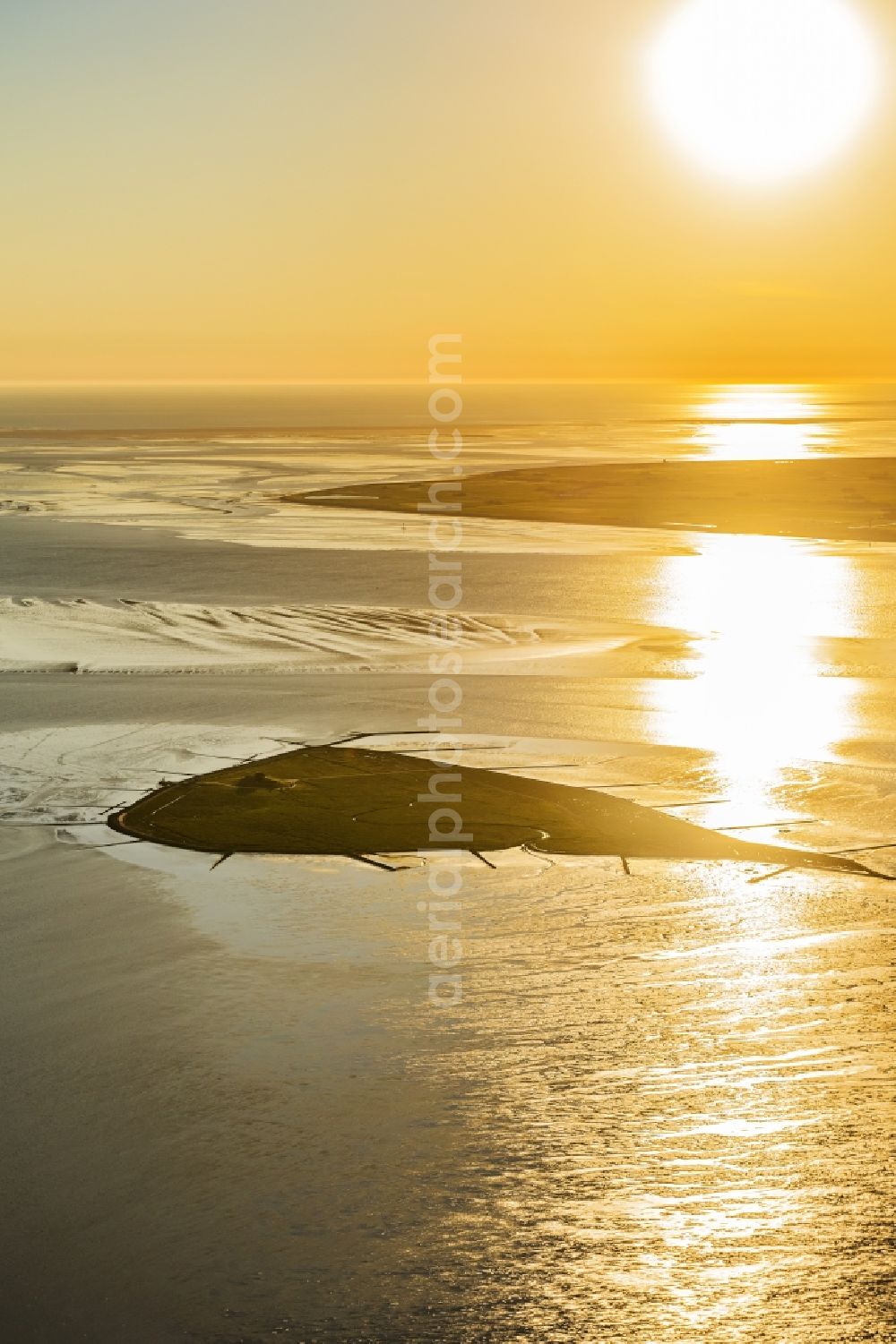 Hallig Südfall from the bird's eye view: Coastal area of North Sea - Island in Hallig Suedfall in the state Schleswig-Holstein, Germany