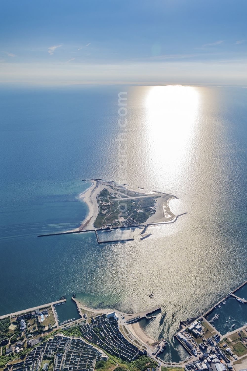 Helgoland from the bird's eye view: Coastal area of the North Sea - Island Helgoland-Duehne in Helgoland in the state Schleswig-Holstein