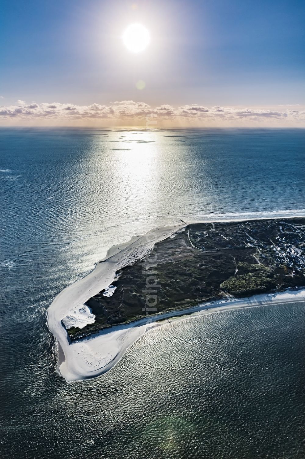 Aerial photograph Hörnum (Sylt) - Coastal area of the Nordsee - Island in Hoernum (Sylt) in the state Schleswig-Holstein