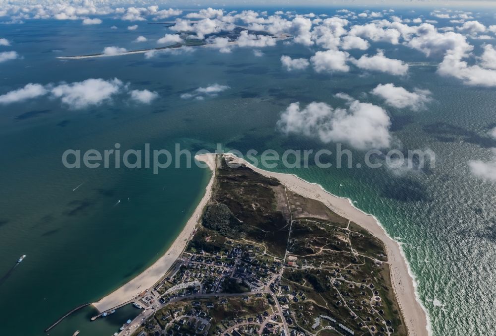 Aerial photograph Hörnum (Sylt) - Coastal area of the Nordsee - Island in Hoernum (Sylt) in the state Schleswig-Holstein