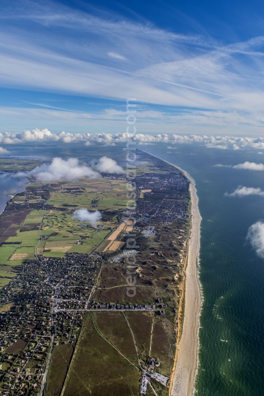 Aerial photograph Kampen (Sylt) - Coastal area of the North Sea - Island in Kampen (Sylt) in the state Schleswig-Holstein