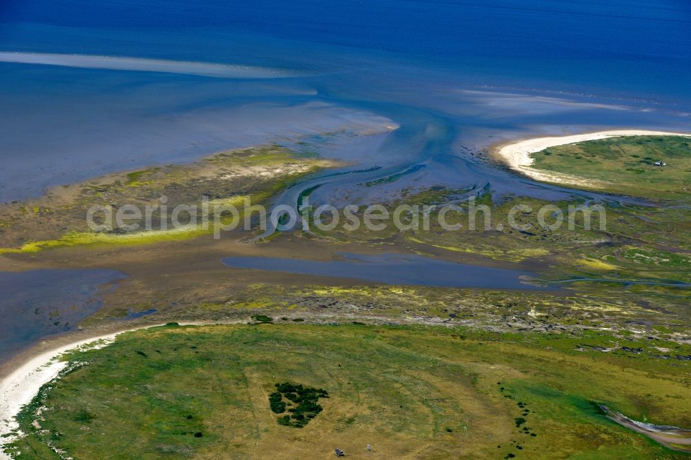 Aerial photograph Nigehörn - Coastal area of the North Sea - Island in Nigehoern in the state Hamburg