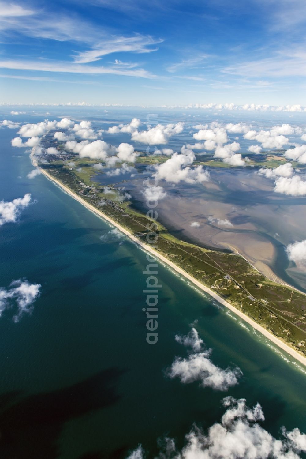 Sylt from the bird's eye view: Coastal area of the North Sea - Island in the district Rantum (Sylt) in Sylt in the state Schleswig-Holstein