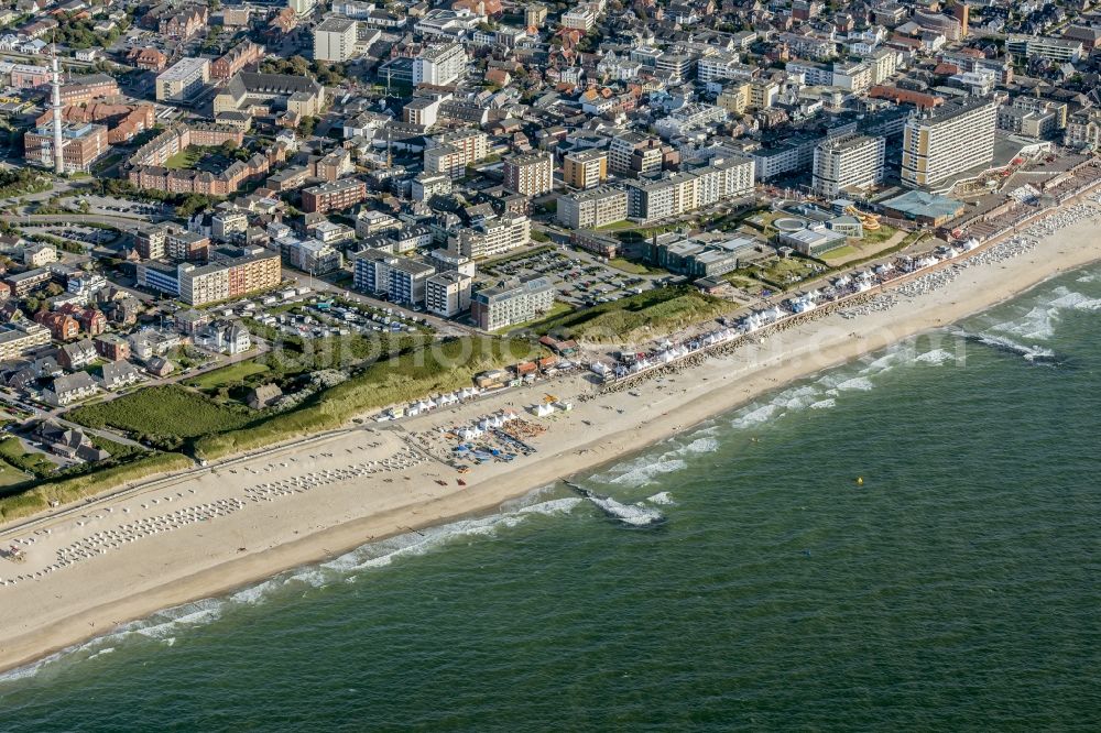 Sylt from the bird's eye view: Coastal area of the North Sea - Island in the district Westerland in Sylt in the state Schleswig-Holstein