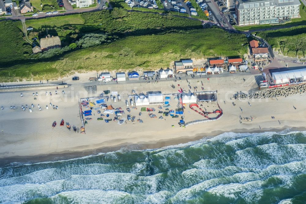 Sylt from the bird's eye view: Coastal area of the North Sea - Island in the district Westerland in Sylt in the state Schleswig-Holstein.Surf Weltcup