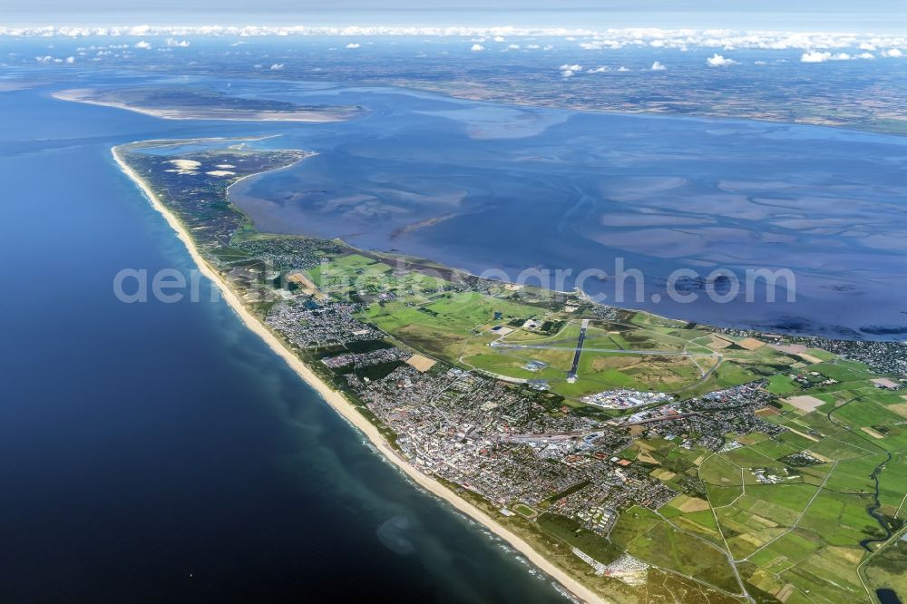 Sylt from above - Coastal area of the North Sea - Island in the district Westerland in Sylt in the state Schleswig-Holstein