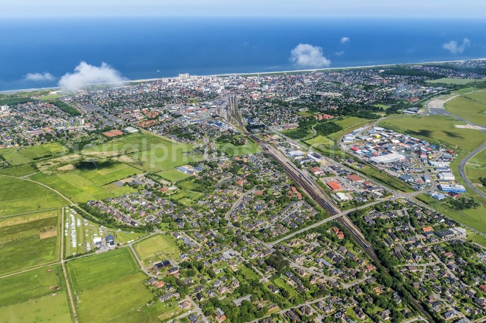 Sylt from the bird's eye view: Coastal area of the North Sea - Island in the district Westerland in Sylt in the state Schleswig-Holstein