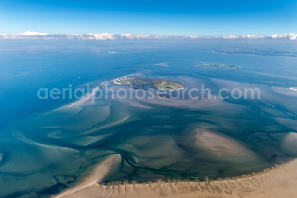 Scharhörn from the bird's eye view: Coastal area of the North Sea - Island in Scharhoern in the state Hamburg