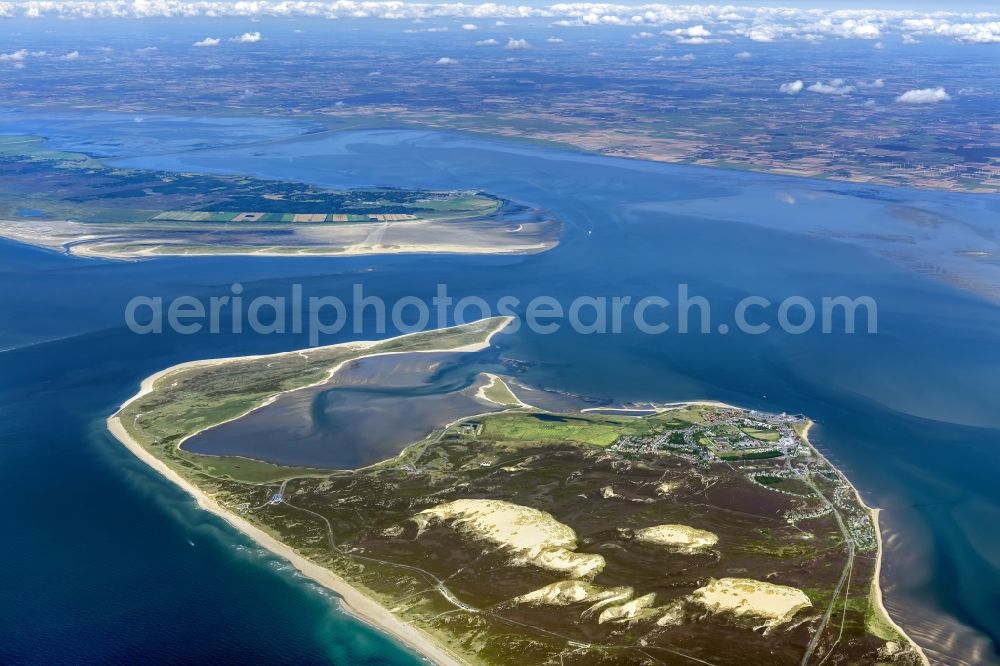 Aerial image List - Coastal area of the North Sea - Island Sylt city List in the state Schleswig-Holstein