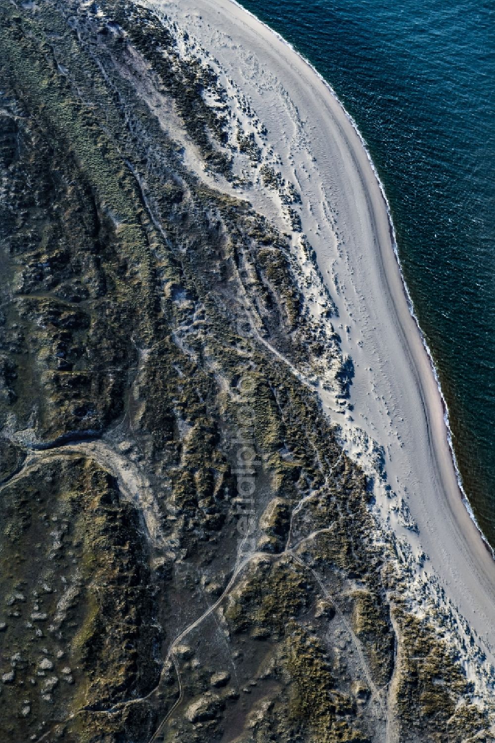 Aerial image List - Coastal area of the North Sea - Island Sylt city List in the state Schleswig-Holstein