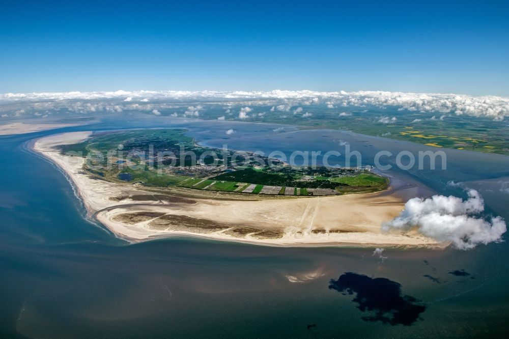 Römö from the bird's eye view: Coastal area of the North Sea - Island in Roemoe in Tondern Kommune, Denmark