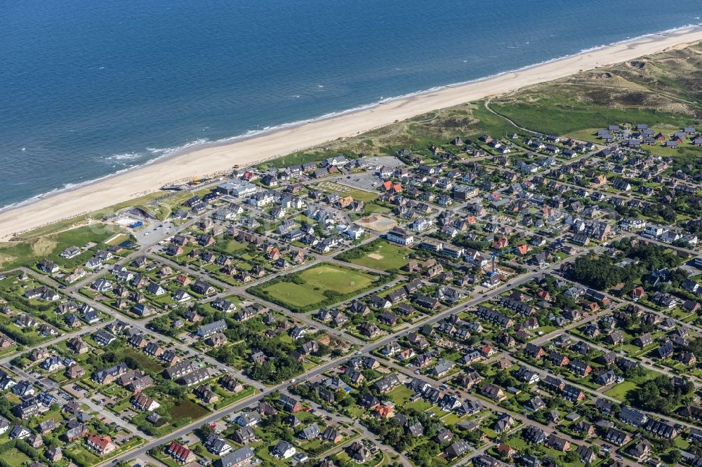 Aerial image Wenningstedt-Braderup (Sylt) - Coastal area of the North Sea - Island in Wenningstedt (Sylt) in the state Schleswig-Holstein