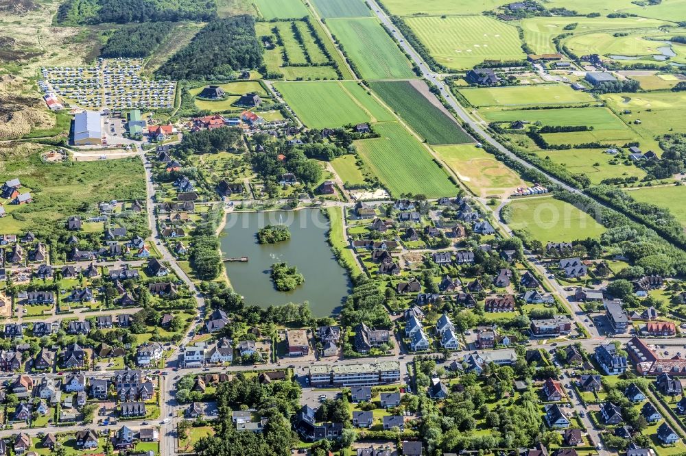 Wenningstedt-Braderup (Sylt) from the bird's eye view: Coastal area of the North Sea - Island in Wenningstedt (Sylt) in the state Schleswig-Holstein