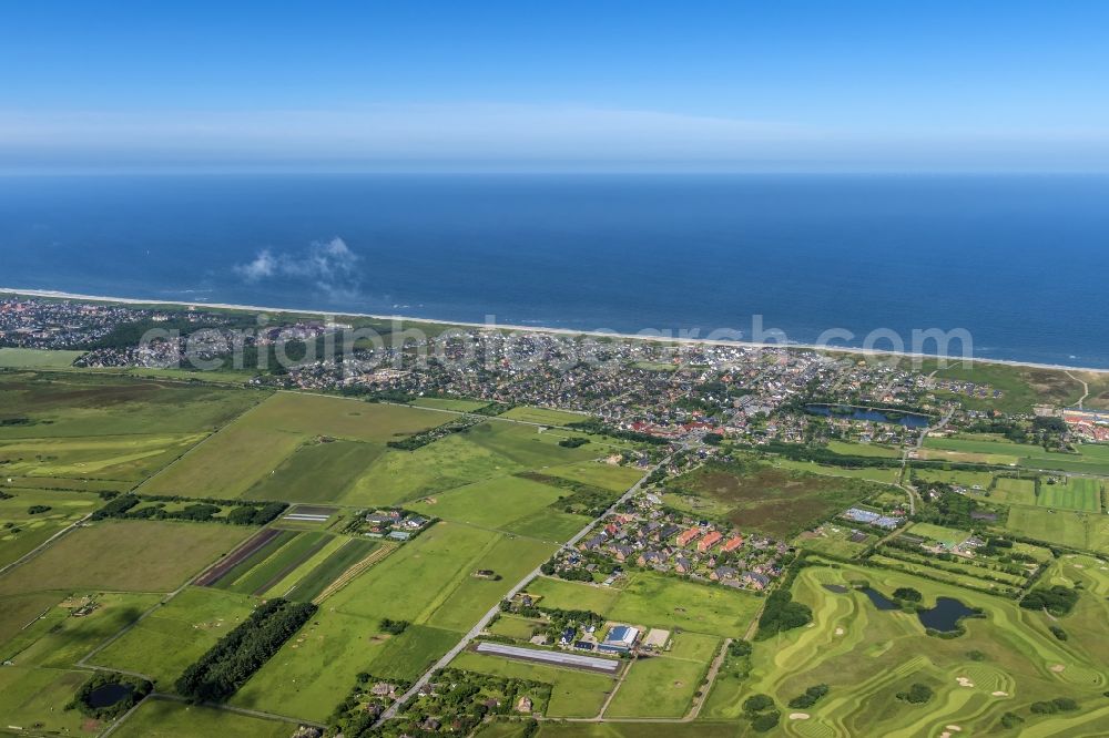 Aerial image Wenningstedt-Braderup (Sylt) - Coastal area of the North Sea - Island in Wenningstedt (Sylt) in the state Schleswig-Holstein