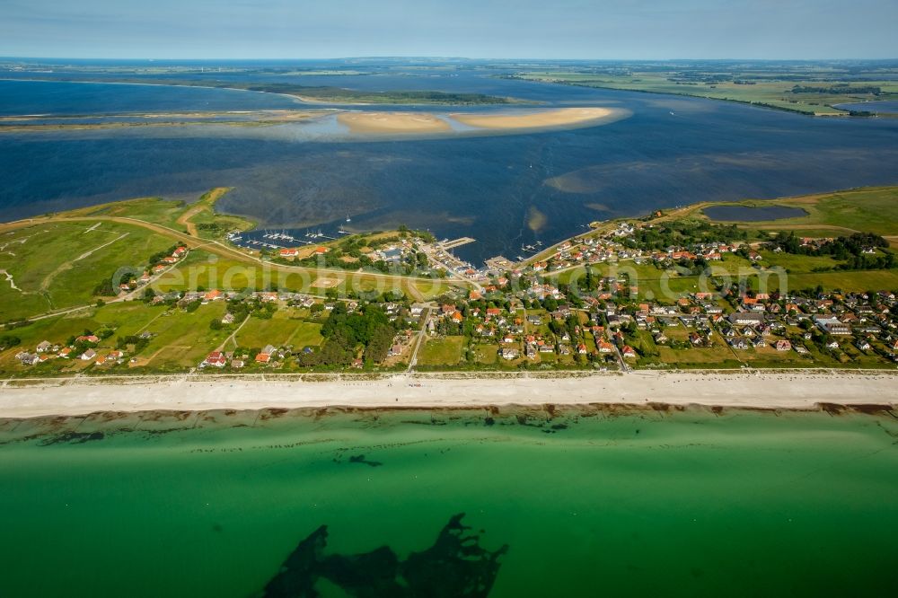 Aerial photograph Insel Hiddensee - Coastal area of the Baltic Sea - Island in the district Vitte in Insel Hiddensee in the state Mecklenburg - Western Pomerania