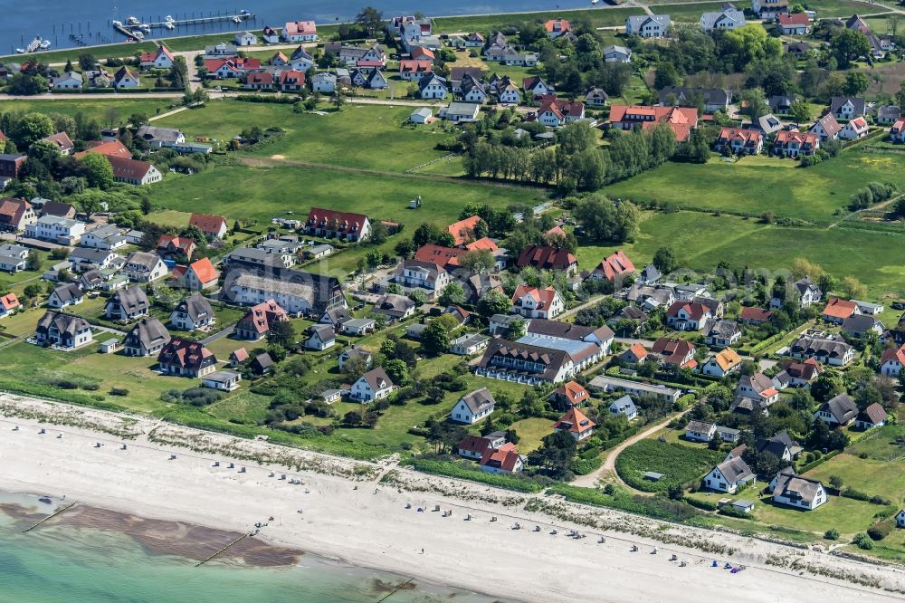 Insel Hiddensee from the bird's eye view: Coastal area of the Baltic Sea - Island in the district Vitte in Insel Hiddensee in the state Mecklenburg - Western Pomerania