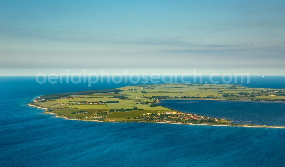 Aerial image Dranske - Coastal area of the Baltic Sea island Ruegen - Island in Dranske in the state Mecklenburg - Western Pomerania