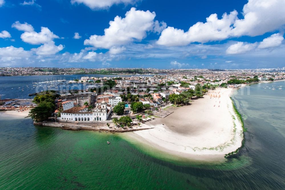 Salvador from the bird's eye view: Coastal areas with beach on the Bay de Baja Itapajipe in the Ribeira district of Salvador, in the province of Bahia in Brazil