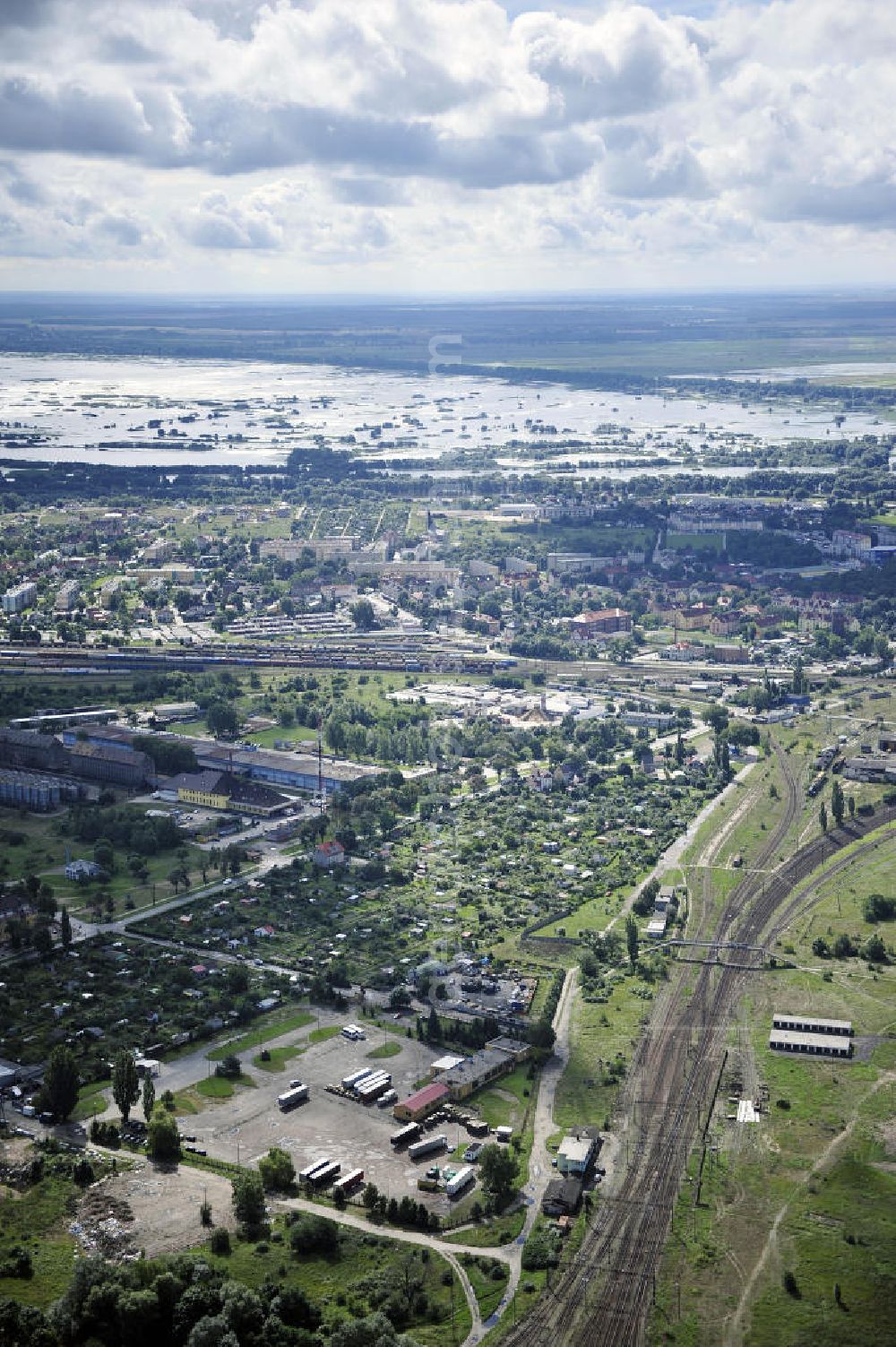 Aerial photograph Küstrin / Kostrzyn - Blick auf den Innenstadtbereich Küstrins aus Nord - Süd - Richtung. View of the downtown area Küstriner North - South - direction.