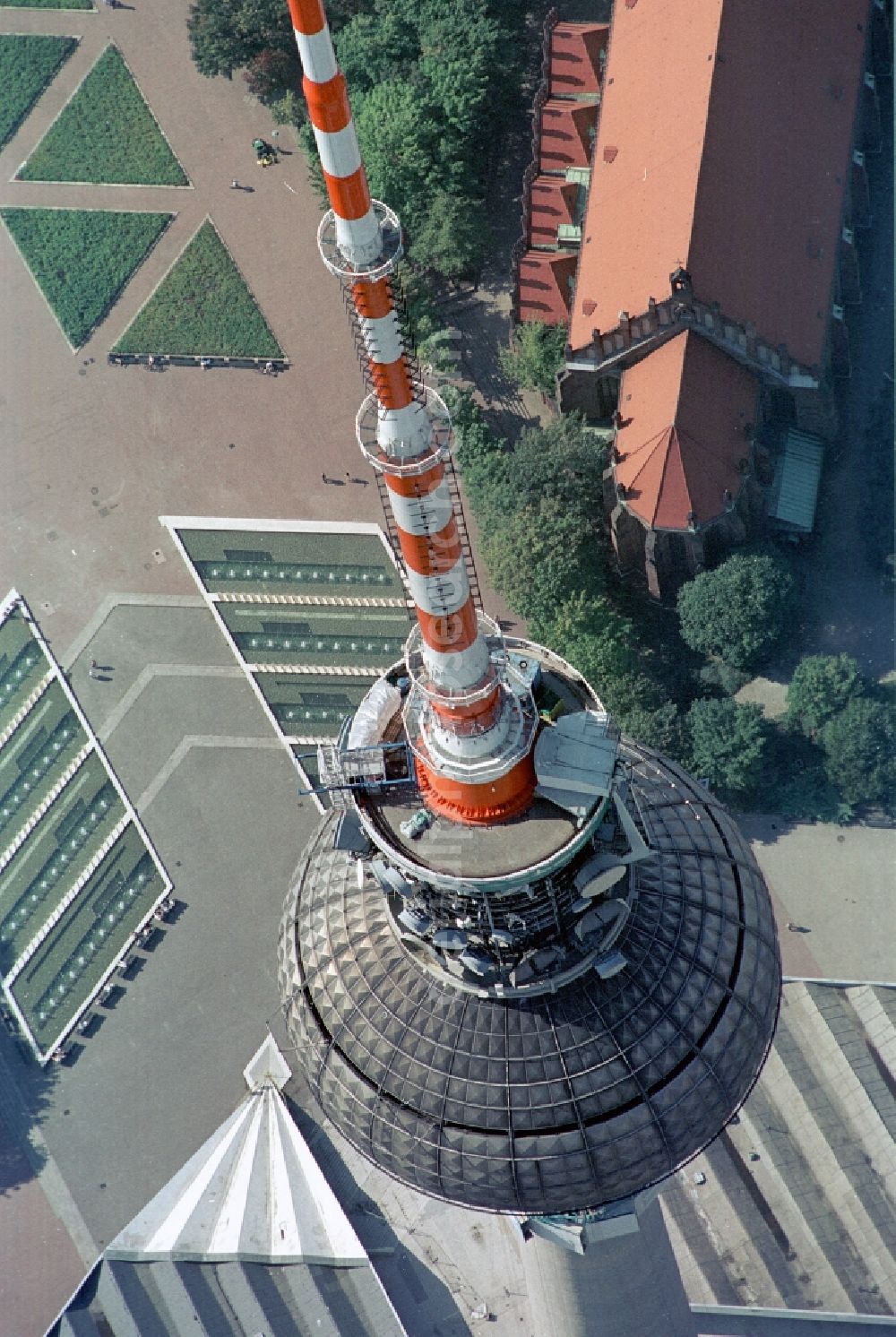 Aerial image Berlin - Berlin TV Tower in the city center east of the federal capital Berlin