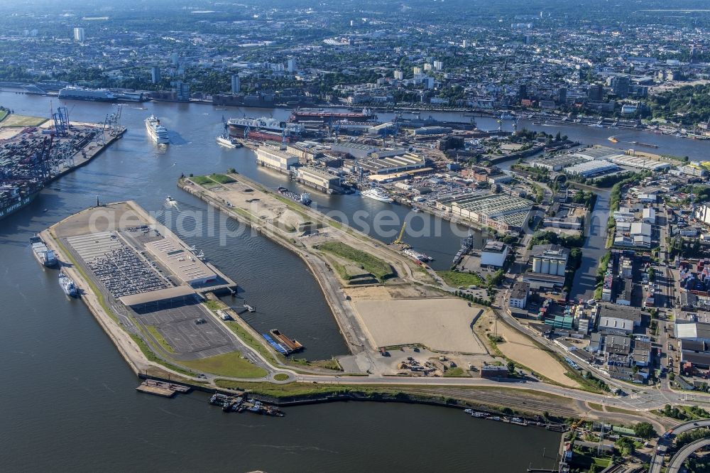 Hamburg from above - Kuhwerder and cruise Terminal in Hamburg-Mitte / Steinwerder. A project of the Hamburg Port Authority HPA